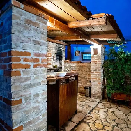 Διαμέρισμα Palit 1 *